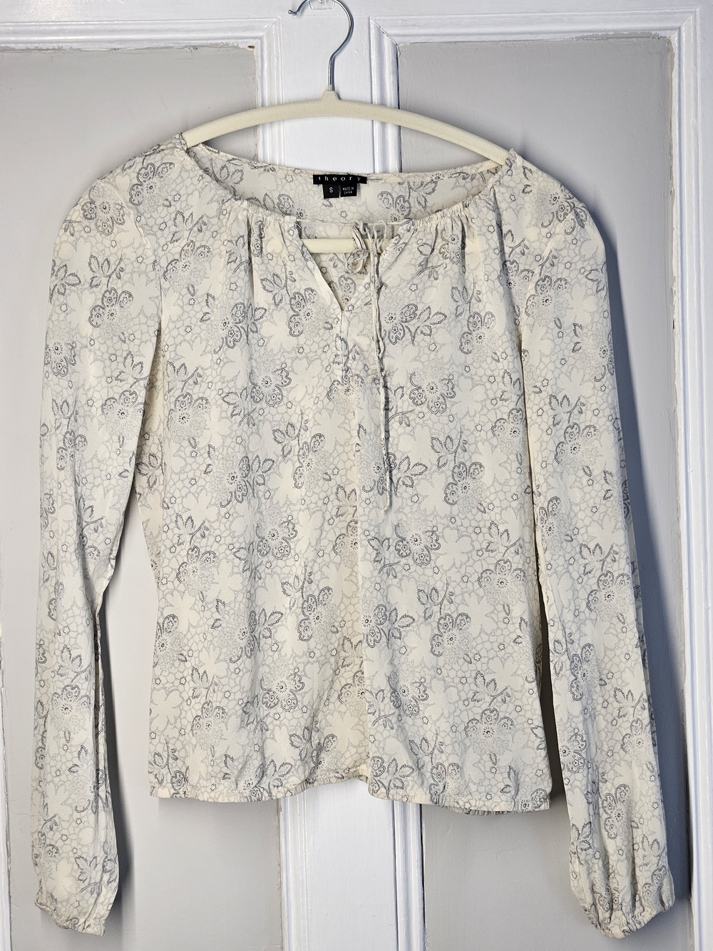 Theory Cream Floral Long-Sleeve Peasant Blouse